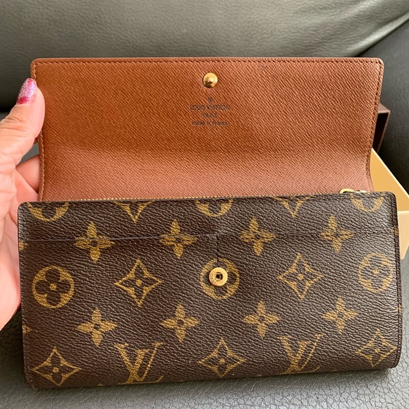‼️sold‼️Louis Vuitton Sarah Wallet - Picture 2 of 16